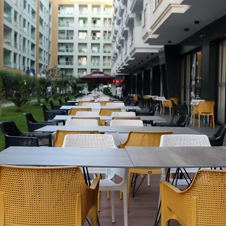 Riviera Palace Hotel 4*