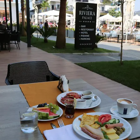 Hotel Riviera Palace