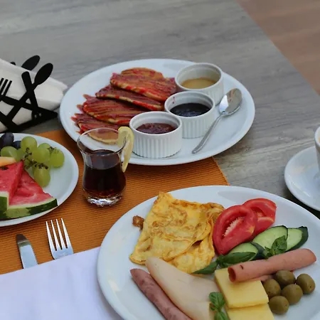 Hotel Riviera Palace 4*