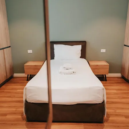 Riviera Palace 4* Shëngjin
